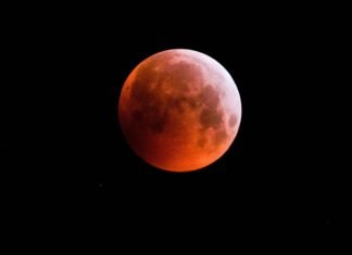 ¡No se lo pierda! El Eclipse Lunar que pintará el cielo de rojo en marzo