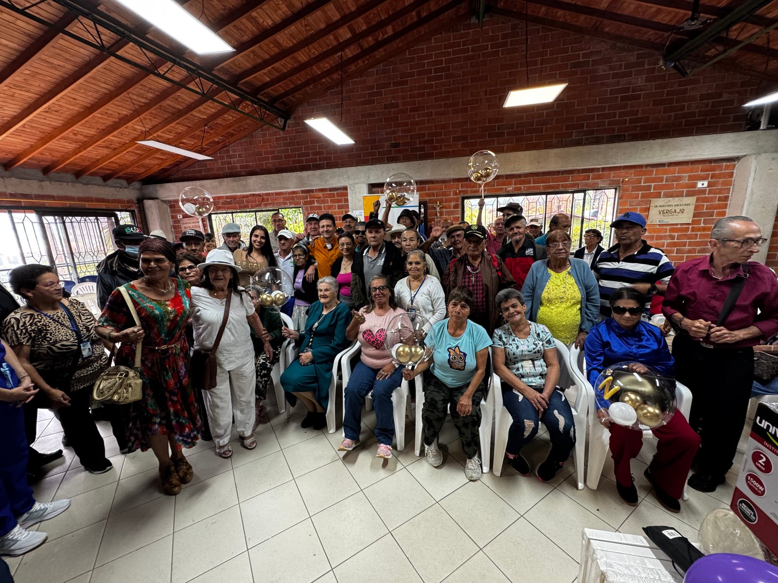 IMG_4779 Atención Integral para los Adultos Mayores en Caldas: Apertura del Centro Vida