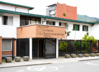 Crisis en hospital de Caldas: anestesiólogos suspenderán servicios por millonaria deuda Crisis en hospital de Caldas: anestesiólogos suspenderán servicios por millonaria deuda
